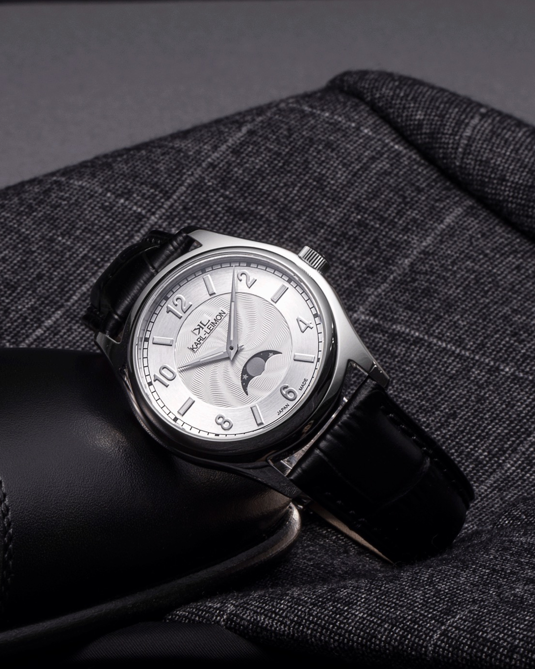 Classic Simplicity - KARL-LEIMON Watches