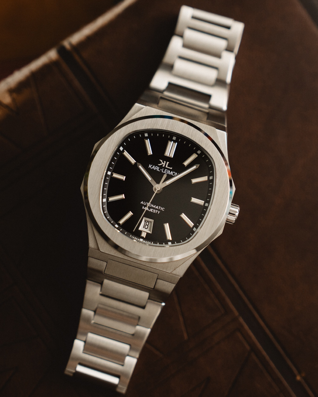 3Hands Date Lacquer Black - KARL-LEIMON Watches 3Hands Date Lacquer Black - KARL-LEIMON Watches